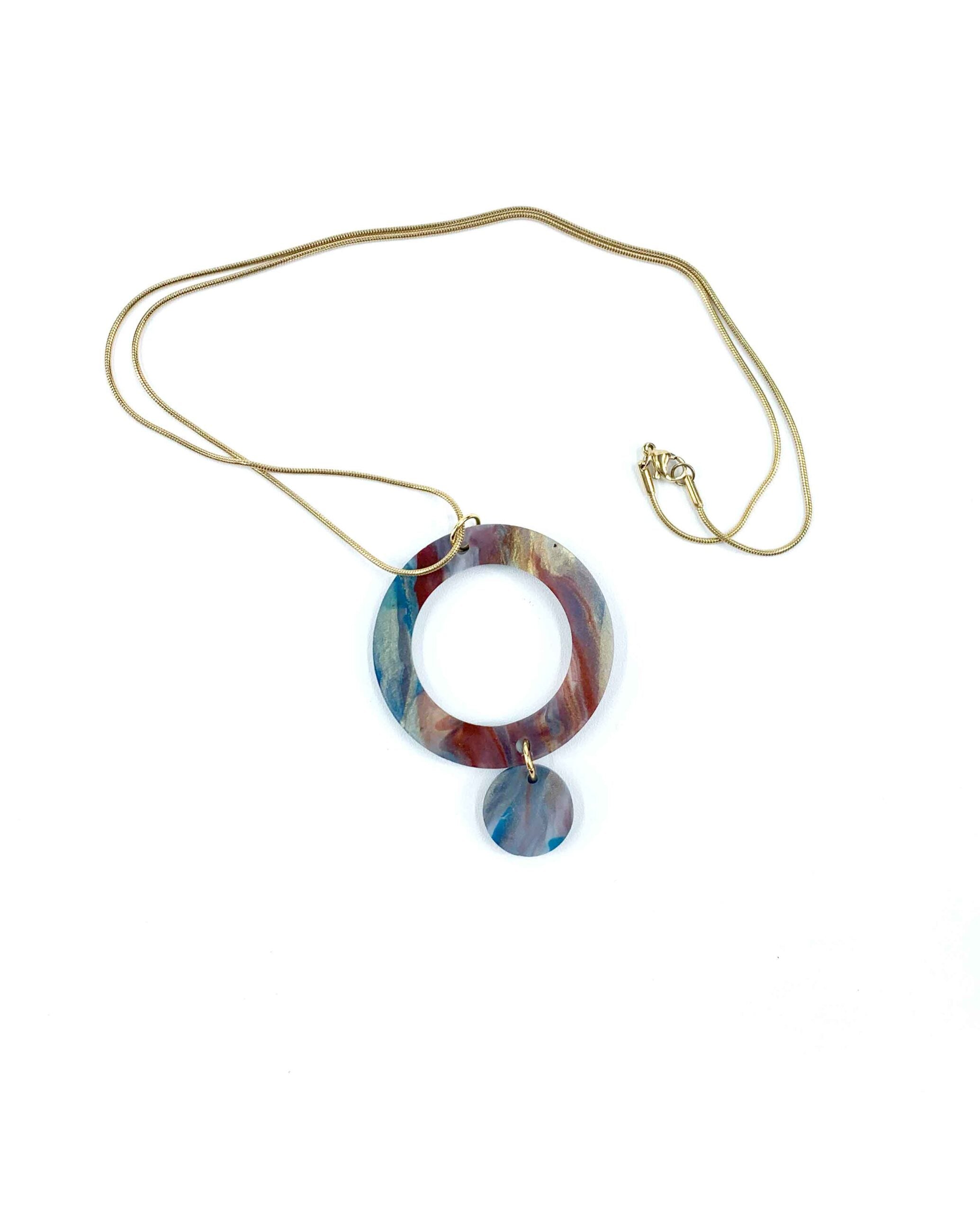 Collar anillo y cascabel